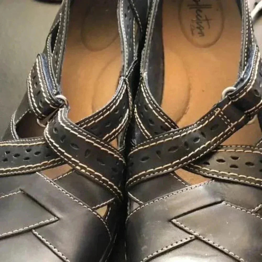 Clarks Leather Mary Jane 9 N Navy